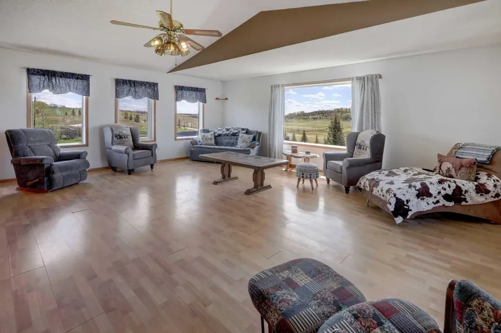 35190 Township Road 275 Rural Rocky View County AB T4C 1A1