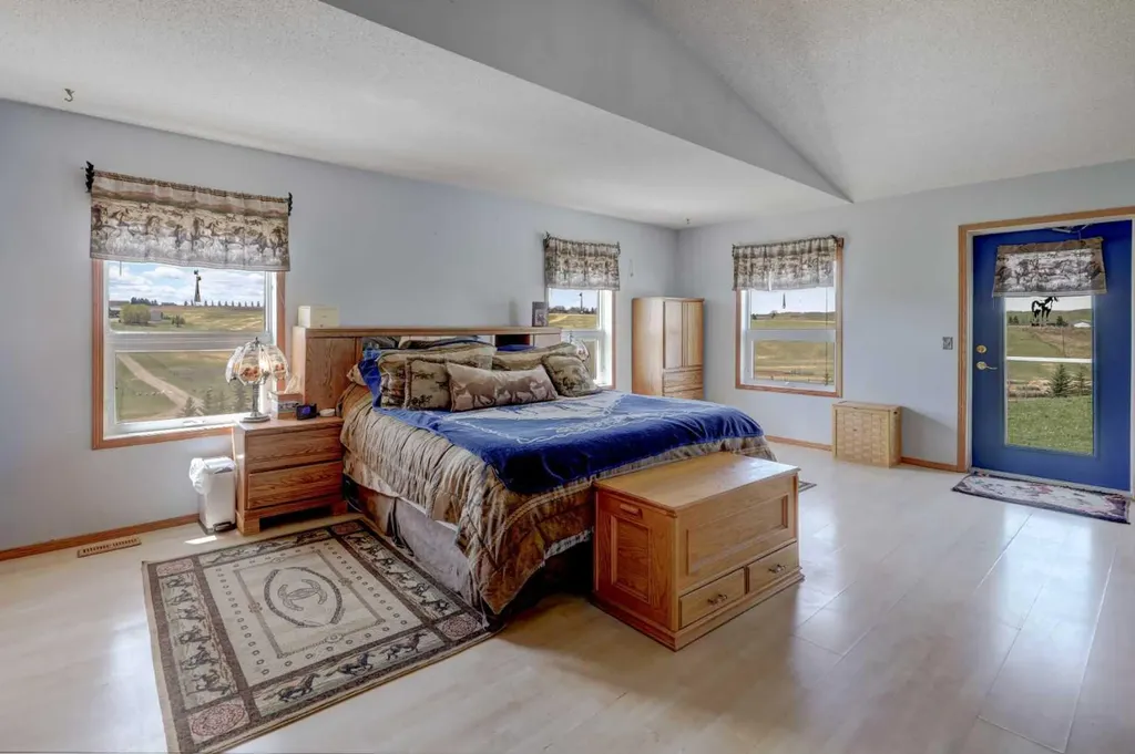 35190 Township Road 275 Rural Rocky View County AB T4C 1A1