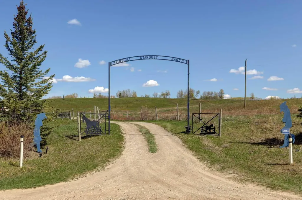 35190 Township Road 275 Rural Rocky View County AB T4C 1A1