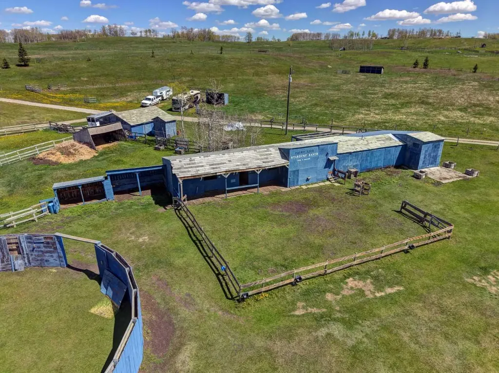 35190 Township Road 275 Rural Rocky View County AB T4C 1A1
