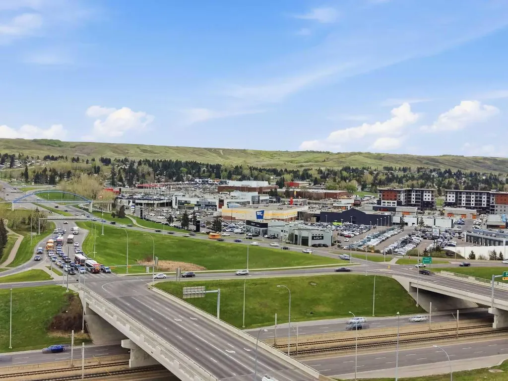 44 Vandoos Gardens NW Calgary AB T3A 4W4