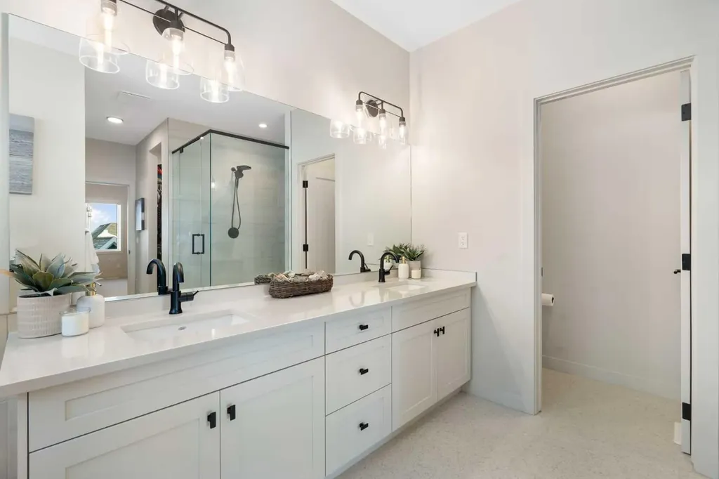 26 Bluerock Avenue SW Calgary AB T2Y 0R6