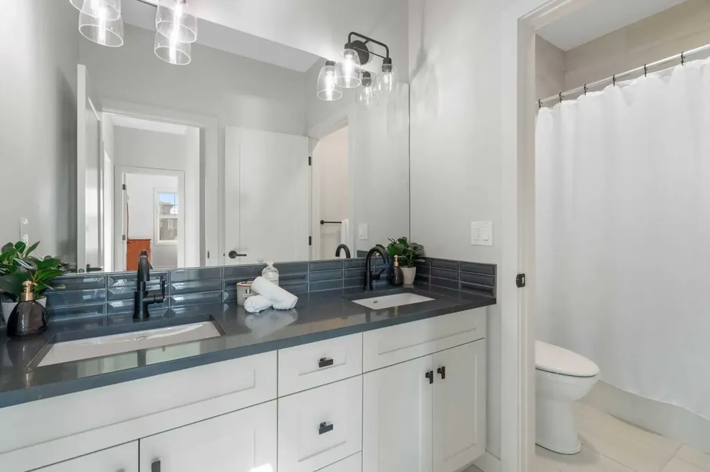26 Bluerock Avenue SW Calgary AB T2Y 0R6