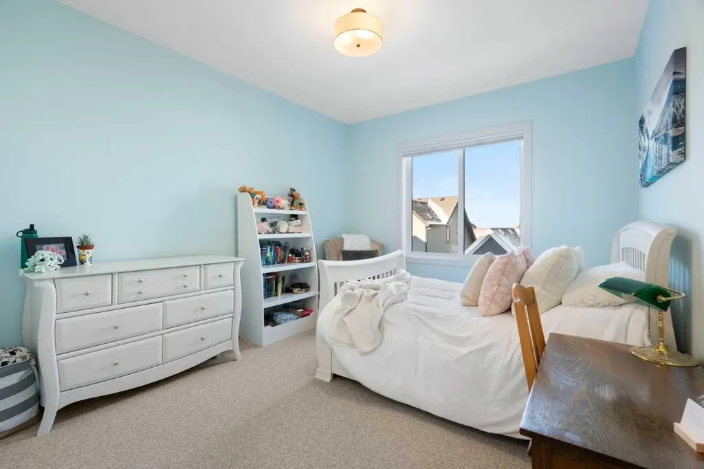 26 Bluerock Avenue SW Calgary AB T2Y 0R6