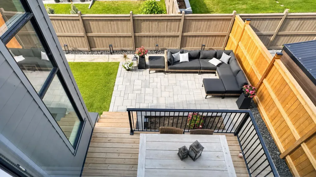 26 Bluerock Avenue SW Calgary AB T2Y 0R6