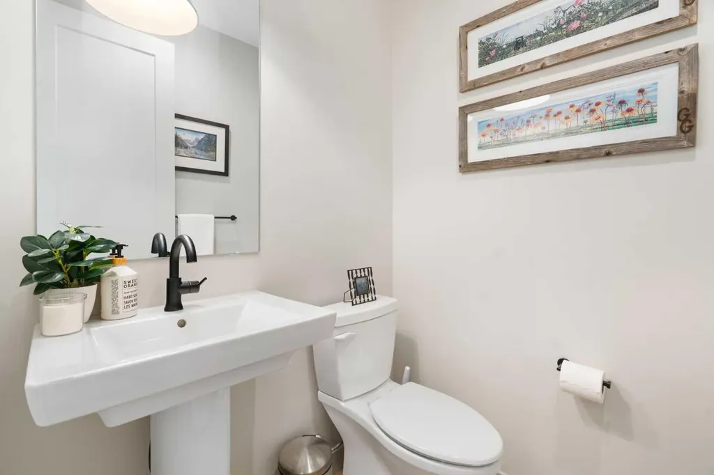 26 Bluerock Avenue SW Calgary AB T2Y 0R6