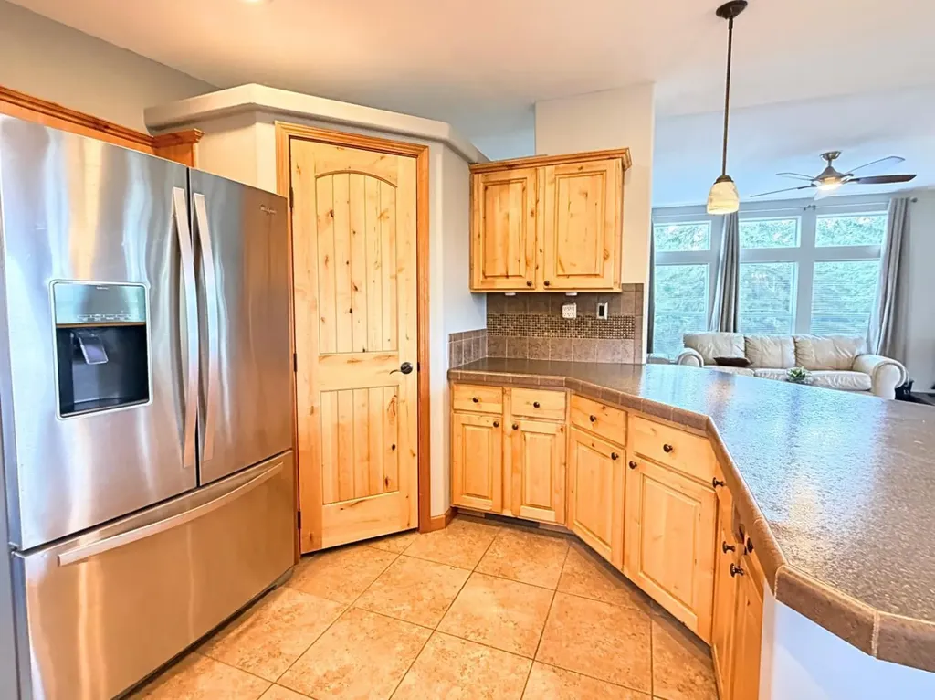 40422 Range Road 10 Rural Lacombe County AB T0C0J0
