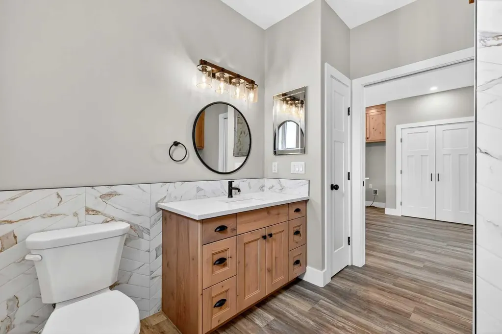 610 4 Avenue SW Sundre AB T0M1X0