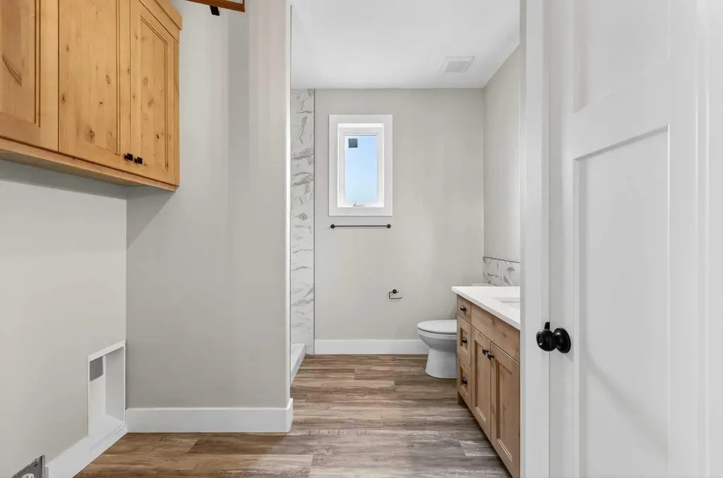 610 4 Avenue SW Sundre AB T0M1X0