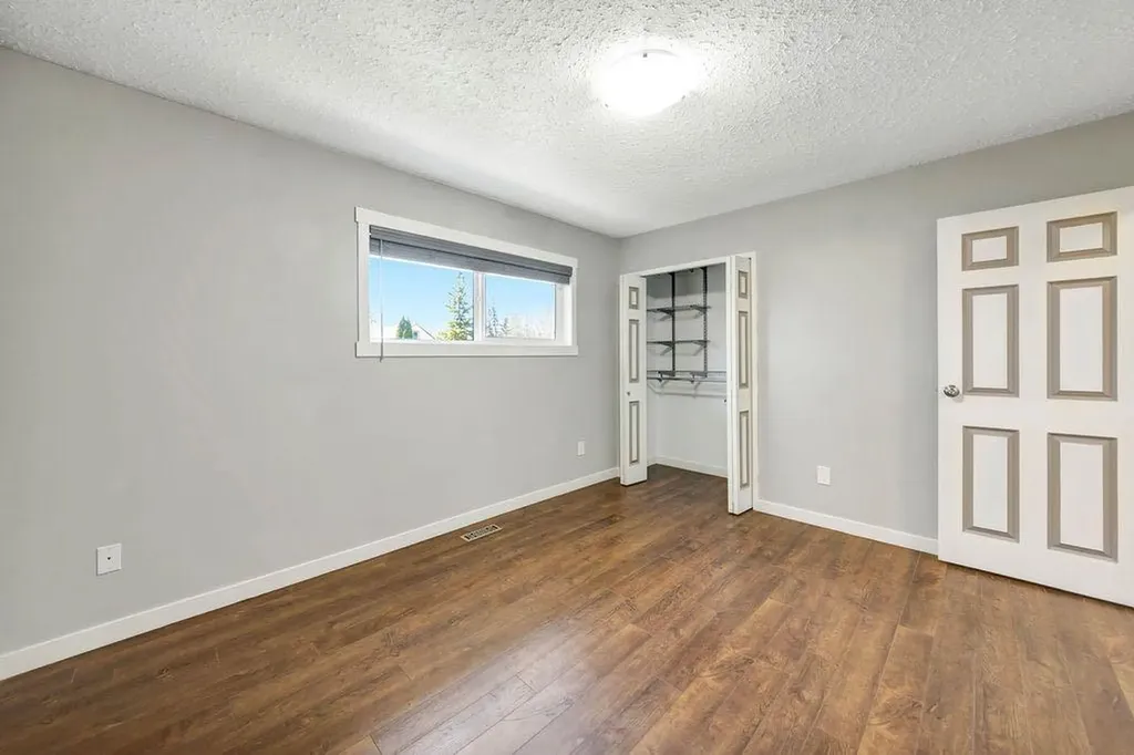 5104 54a Street Lloydminster AB T9V 0S5