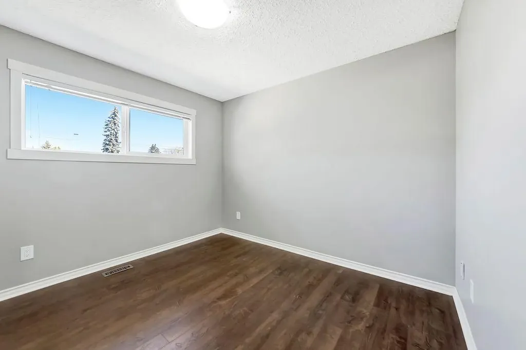 5104 54a Street Lloydminster AB T9V 0S5