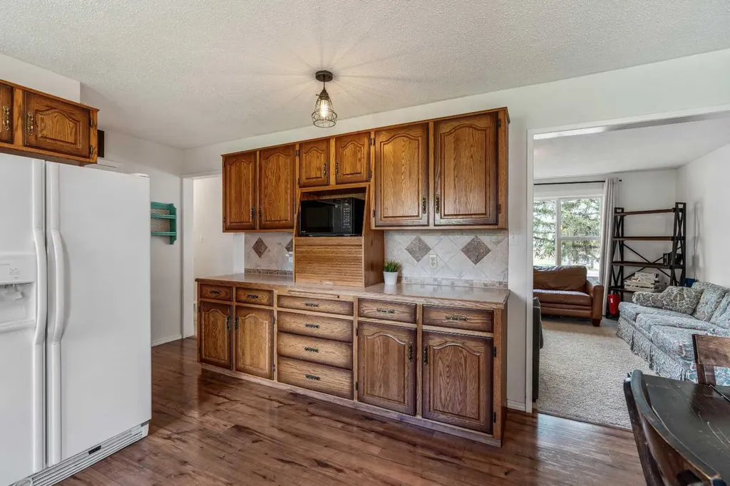447 9 Street W Cardston AB T0K 0K0