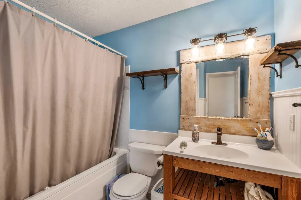 447 9 Street W Cardston AB T0K 0K0