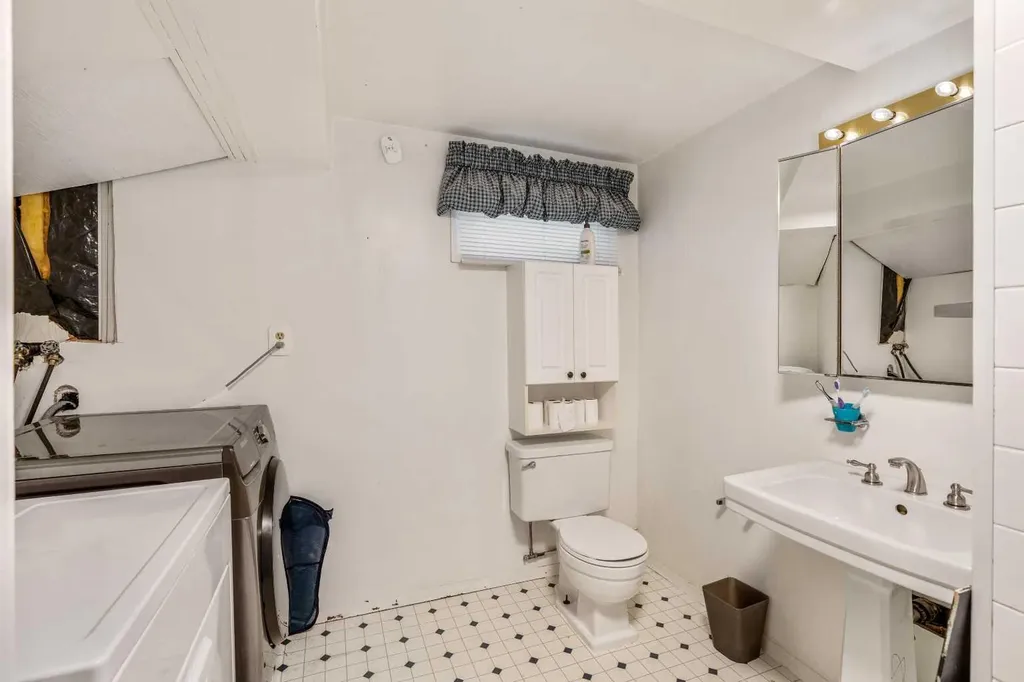 447 9 Street W Cardston AB T0K 0K0