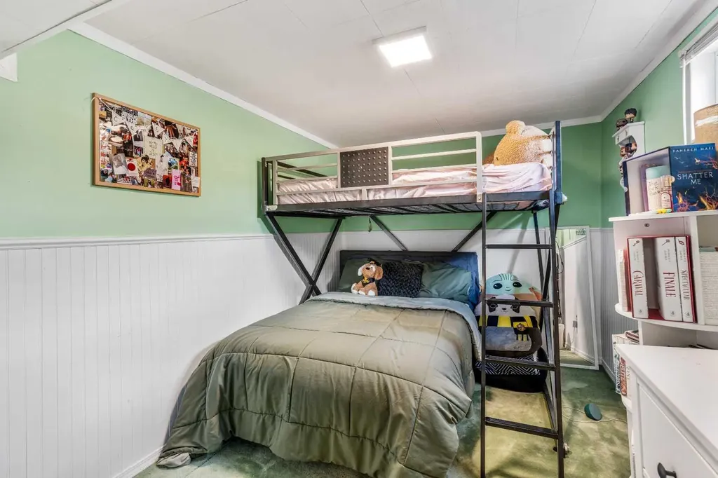 447 9 Street W Cardston AB T0K 0K0