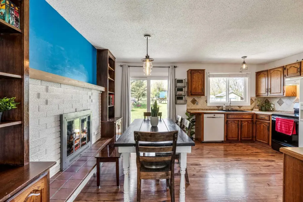 447 9 Street W Cardston AB T0K 0K0