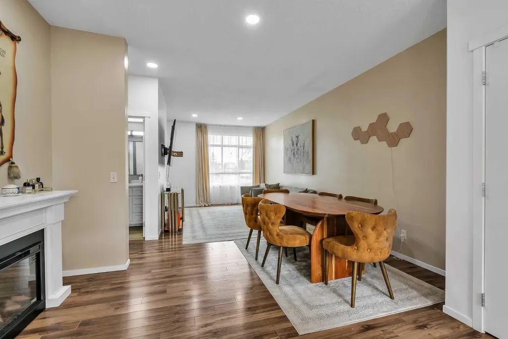 300 Copperstone Cove SE Calgary AB T2Z 0L3