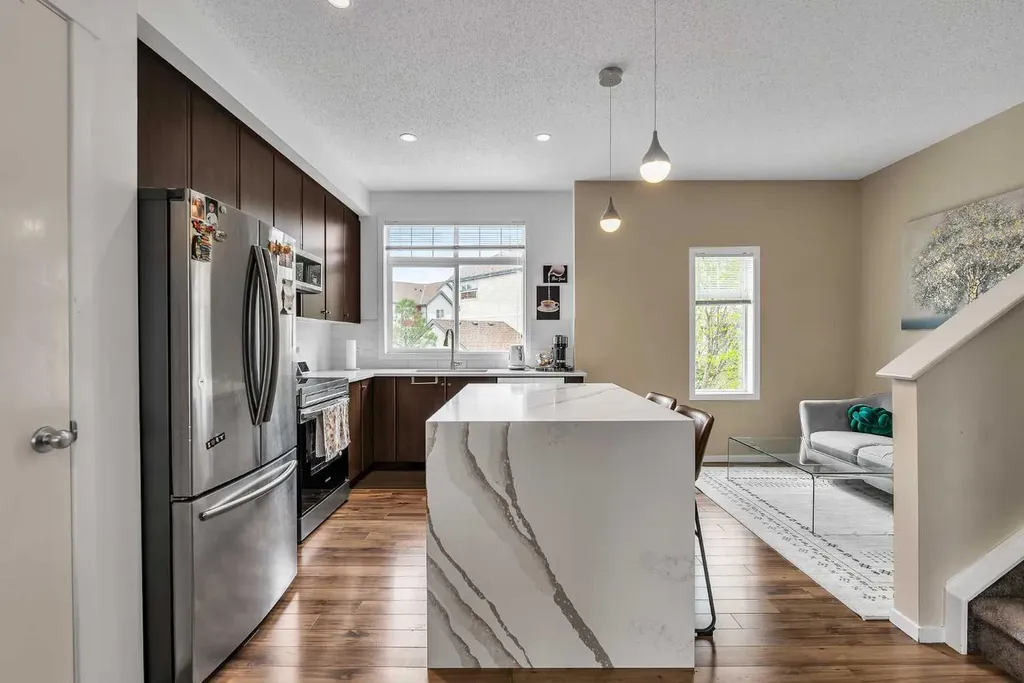 300 Copperstone Cove SE Calgary AB T2Z 0L3