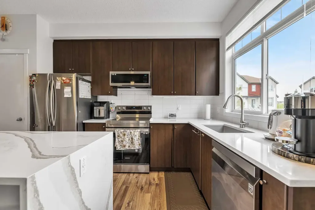300 Copperstone Cove SE Calgary AB T2Z 0L3