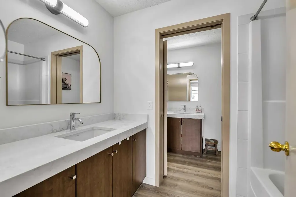 300 Copperstone Cove SE Calgary AB T2Z 0L3