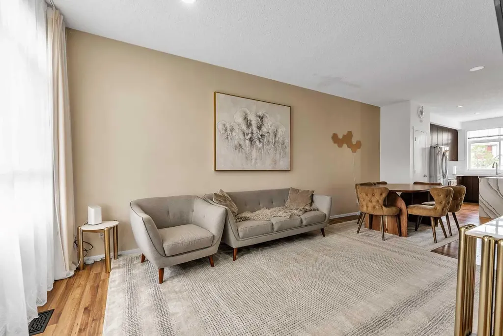300 Copperstone Cove SE Calgary AB T2Z 0L3