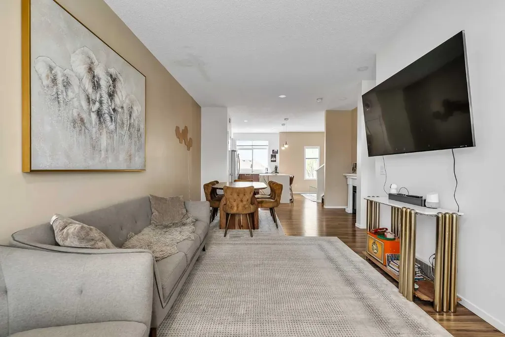 300 Copperstone Cove SE Calgary AB T2Z 0L3