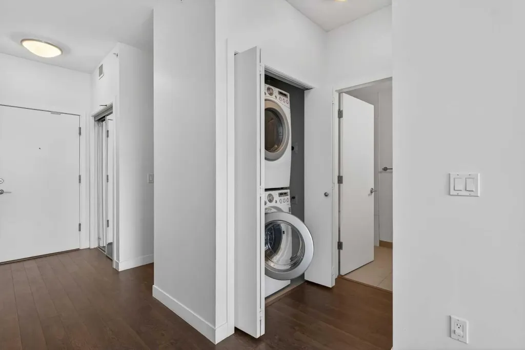 10 Auburn Bay Link SE Calgary AB T3M 1Y8