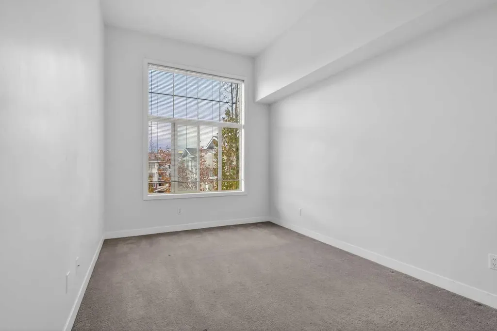 10 Auburn Bay Link SE Calgary AB T3M 1Y8