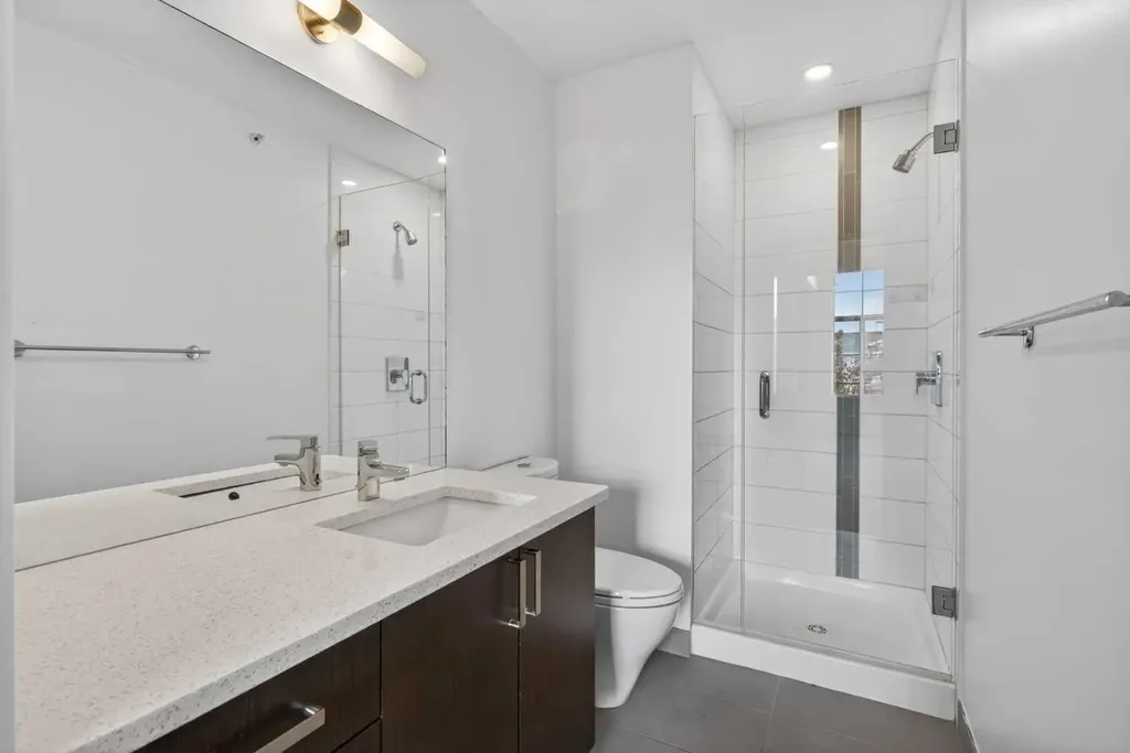10 Auburn Bay Link SE Calgary AB T3M 1Y8