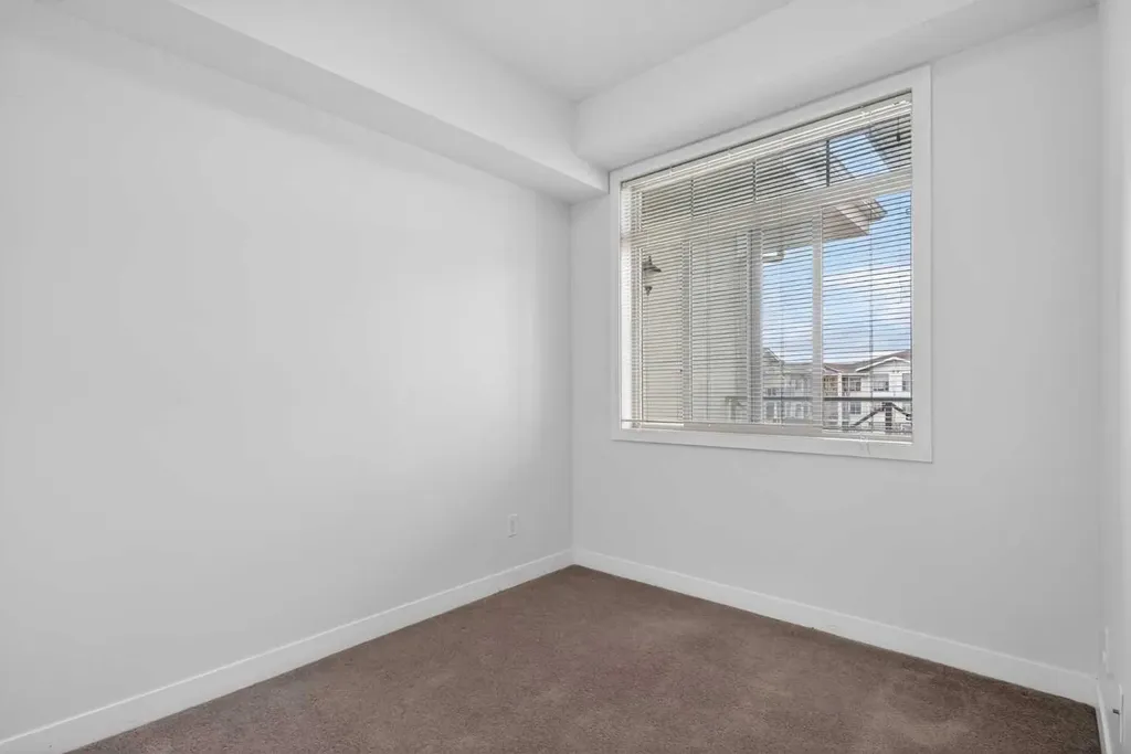 10 Auburn Bay Link SE Calgary AB T3M 1Y8