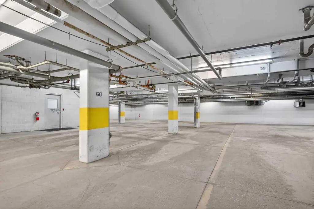 10 Auburn Bay Link SE Calgary AB T3M 1Y8