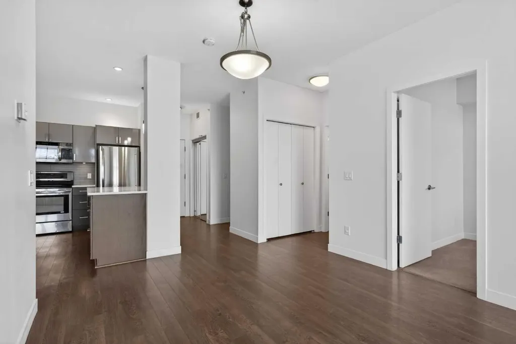 10 Auburn Bay Link SE Calgary AB T3M 1Y8