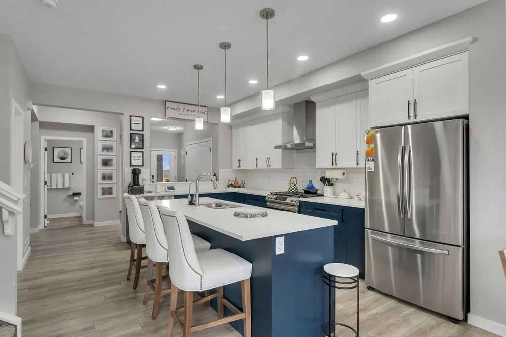 341 Walcrest View SE Calgary AB T2X 4V9