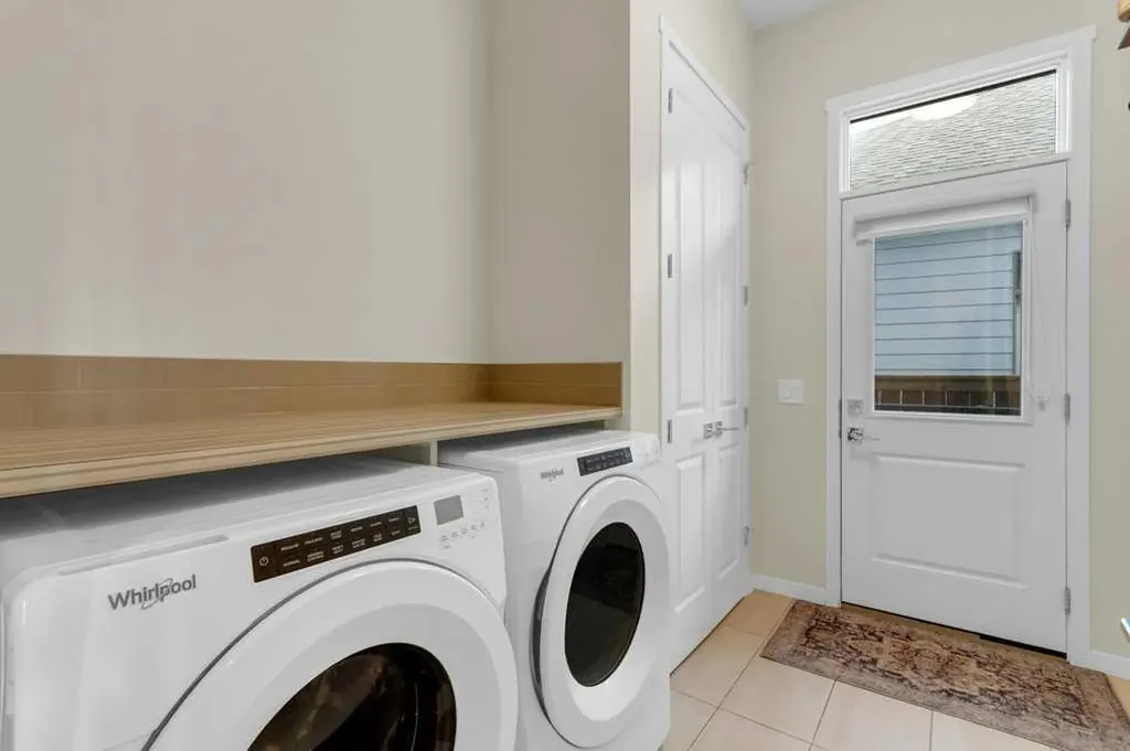 790 Mahogany Road SE Calgary AB T3M 2Z5