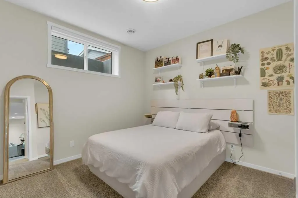 790 Mahogany Road SE Calgary AB T3M 2Z5