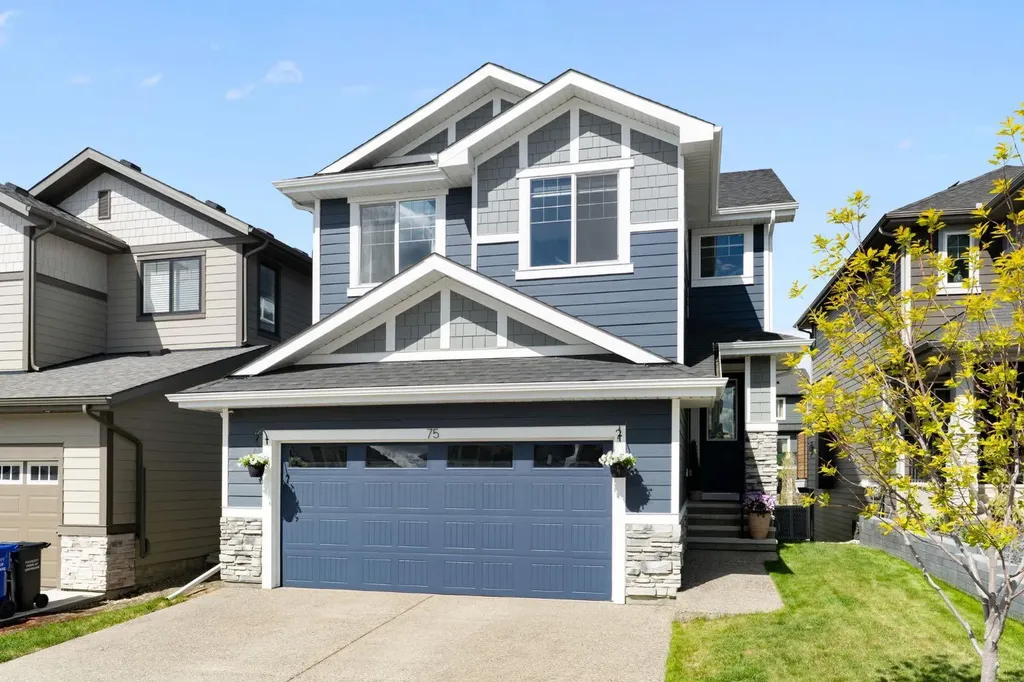 75 Sundown Crescent Cochrane AB T4C 2T2