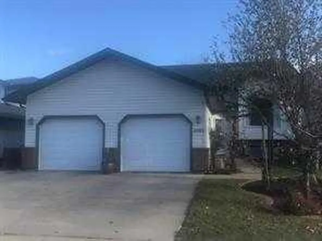 6905 93 Street Grande Prairie AB T8V 6T4