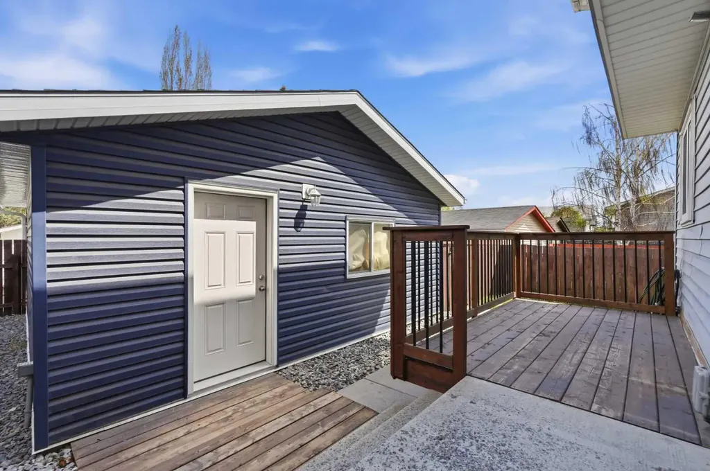248 Summerwood Place SE Airdrie AB T4B 1W3