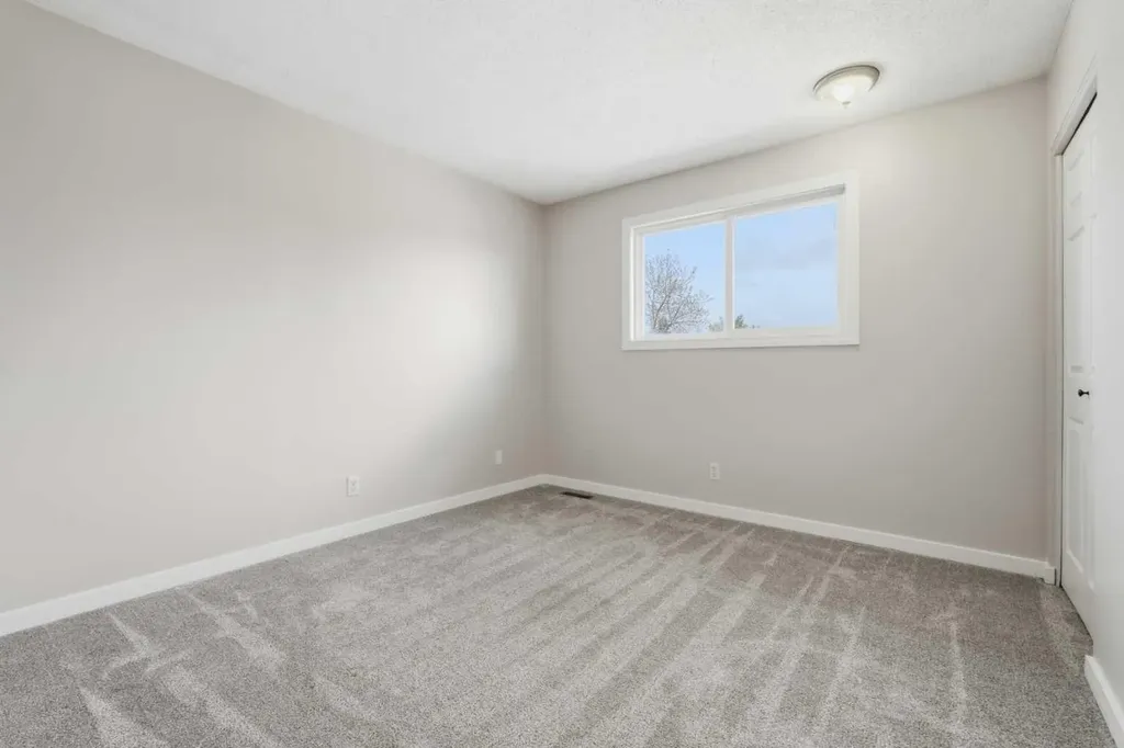 248 Summerwood Place SE Airdrie AB T4B 1W3