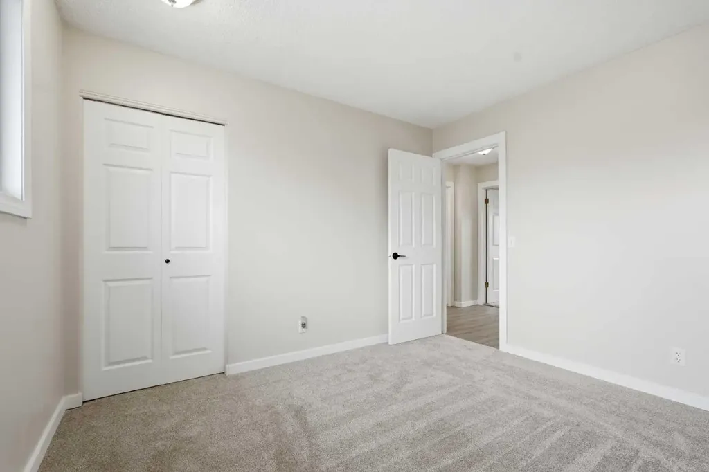 248 Summerwood Place SE Airdrie AB T4B 1W3