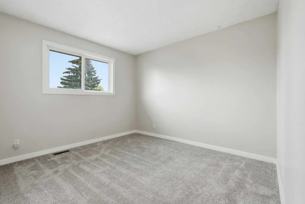 248 Summerwood Place SE Airdrie AB T4B 1W3