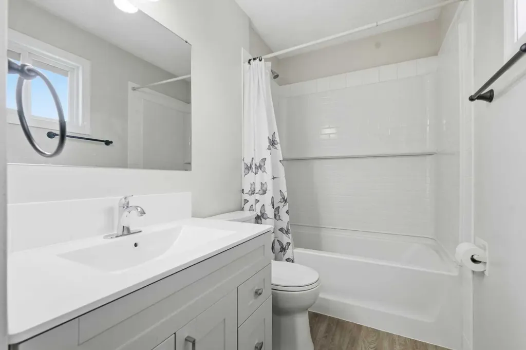 248 Summerwood Place SE Airdrie AB T4B 1W3