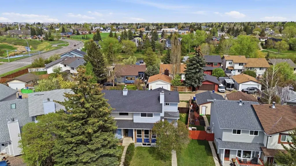 248 Summerwood Place SE Airdrie AB T4B 1W3