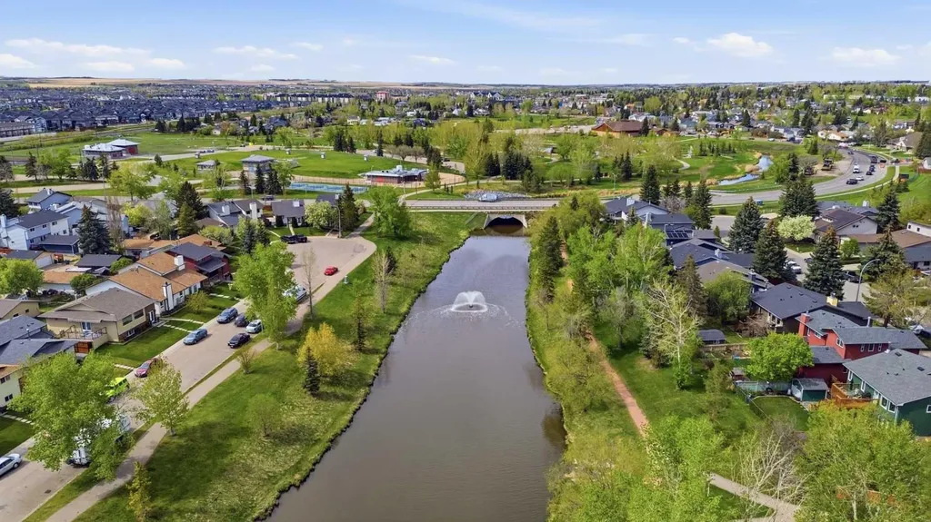 248 Summerwood Place SE Airdrie AB T4B 1W3