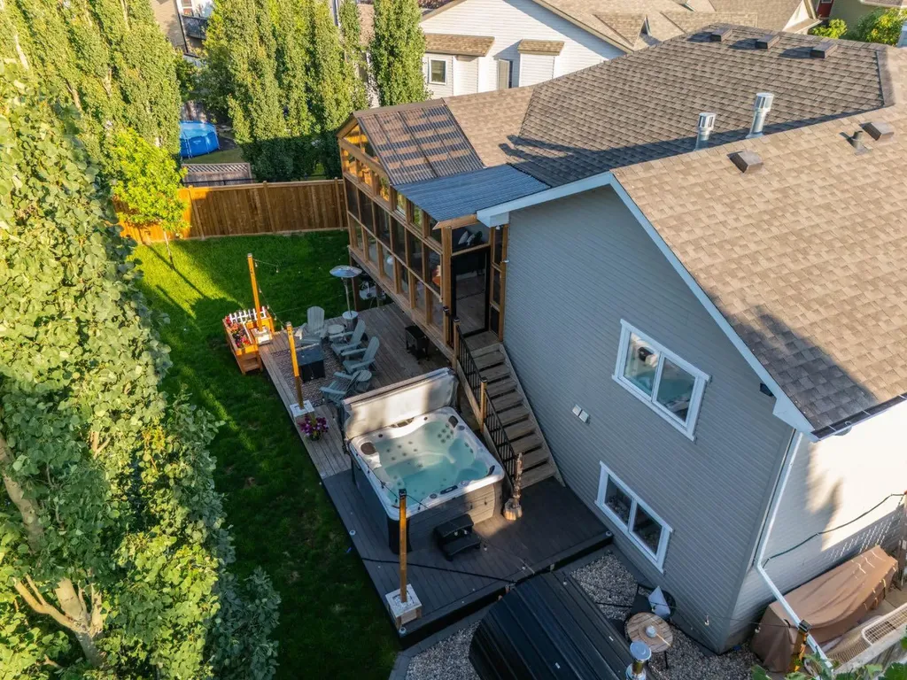 128 Hillcrest Cape Strathmore AB T1P 0A4