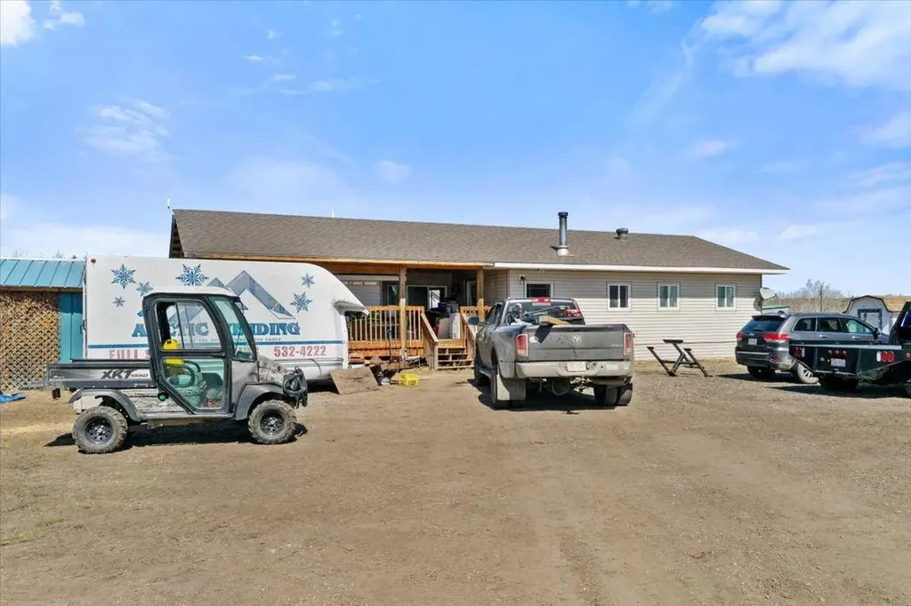 712016 Range Road 72a Dimsdale AB T8W 5H5