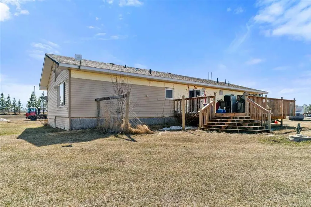 712016 Range Road 72a Dimsdale AB T8W 5H5