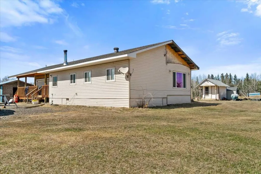 712016 Range Road 72a Dimsdale AB T8W 5H5