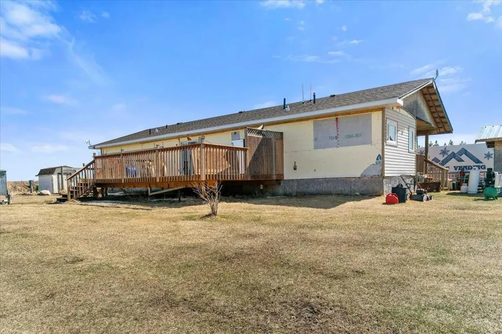 712016 Range Road 72a Dimsdale AB T8W 5H5