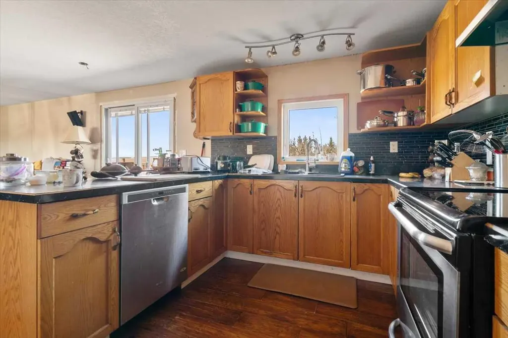 712016 Range Road 72a Dimsdale AB T8W 5H5